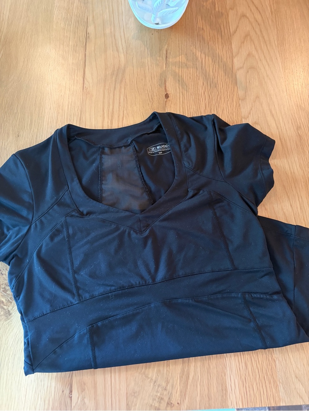 SUGOI Black Short-Sleeve V-Neck Active Top